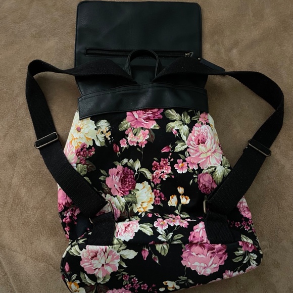 Madden Girl Black Floral Backpack with Polka Dot Interior - Picture 3 of 16